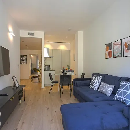 Lovely Apartment-hosted By Sweetstay Mediolan